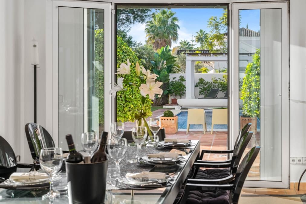 6 slaapkamer Villa te koop in Sotogrande met zwembad garage - € 2.250.000 (Ref: 9616345)