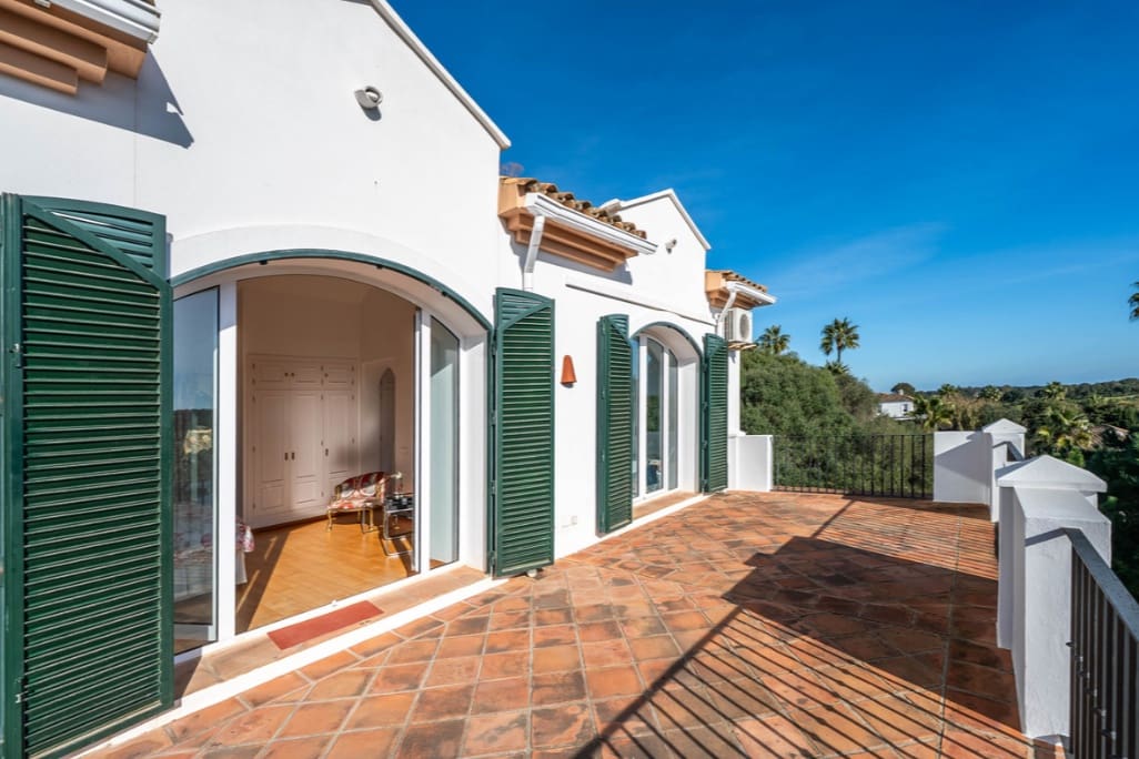 6 slaapkamer Villa te koop in Sotogrande met zwembad garage - € 2.250.000 (Ref: 9616345)