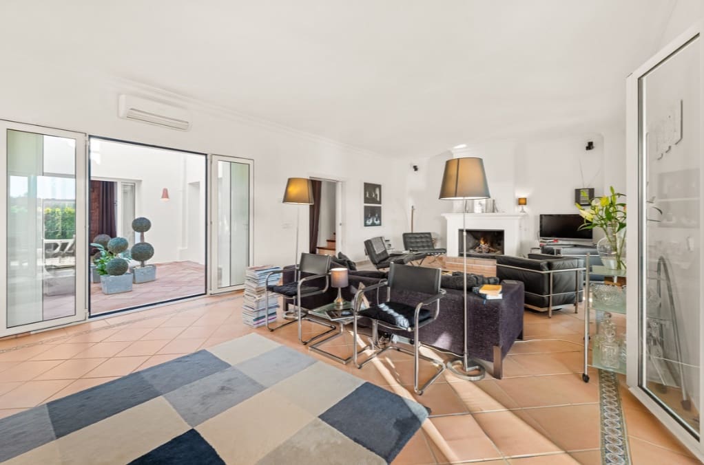 6 sypialnia Willa na sprzedaż w Sotogrande z basenem garażem - 2 250 000 € (Ref: 9616345)