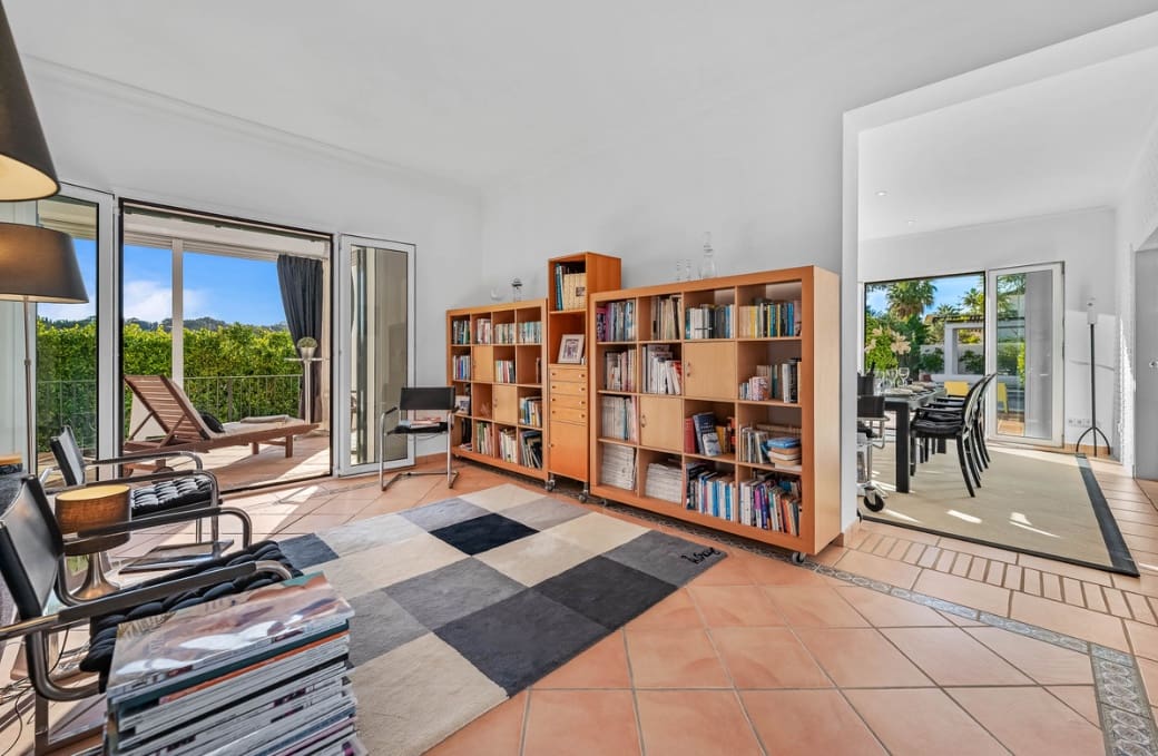 6 sypialnia Willa na sprzedaż w Sotogrande z basenem garażem - 2 250 000 € (Ref: 9616345)
