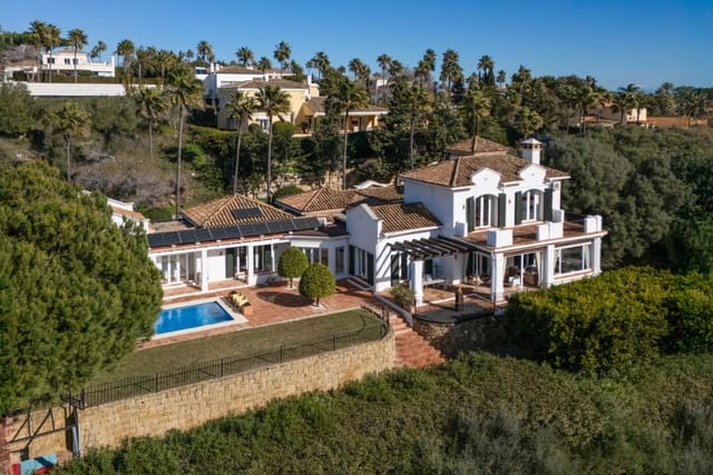 6 chambre Villa/Maison à vendre à Sotogrande, San Roque avec piscine garage - 2 250 000 € (Ref: 9616345)