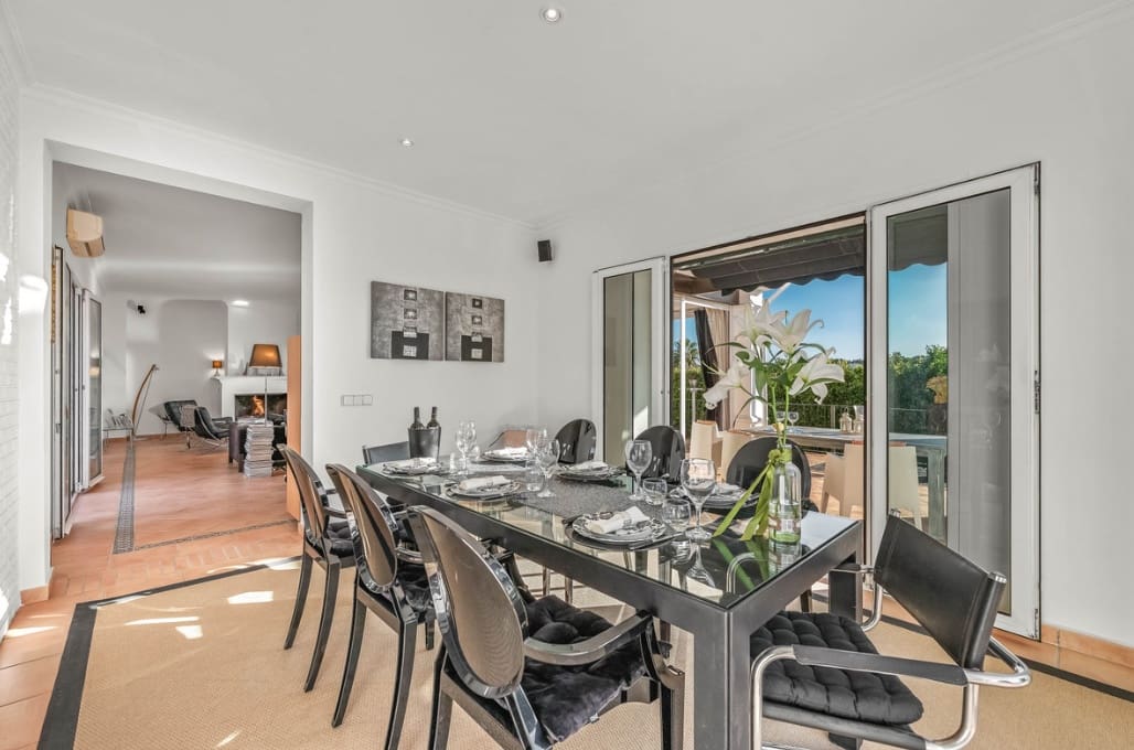6 sypialnia Willa na sprzedaż w Sotogrande z basenem garażem - 2 250 000 € (Ref: 9616345)