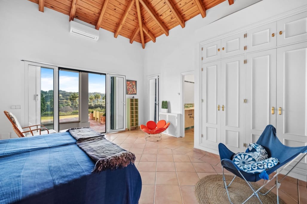 6 sypialnia Willa na sprzedaż w Sotogrande z basenem garażem - 2 250 000 € (Ref: 9616345)