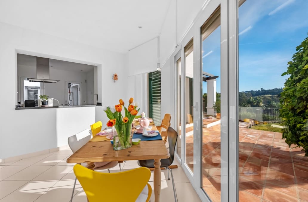 6 sypialnia Willa na sprzedaż w Sotogrande z basenem garażem - 2 250 000 € (Ref: 9616345)