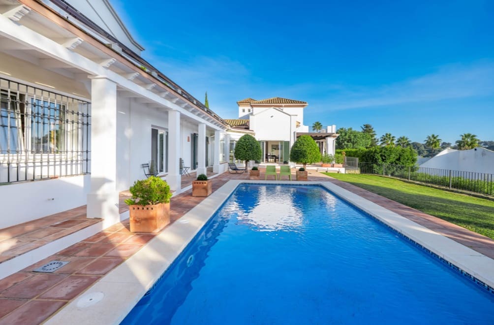 6 sypialnia Willa na sprzedaż w Sotogrande z basenem garażem - 2 250 000 € (Ref: 9616345)