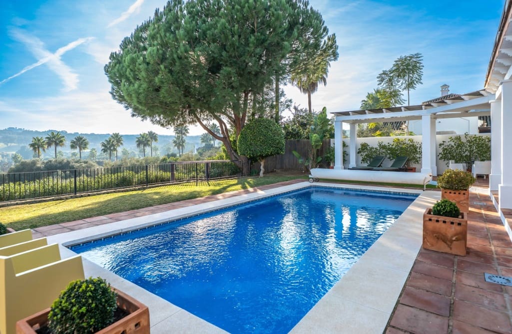 6 sypialnia Willa na sprzedaż w Sotogrande z basenem garażem - 2 250 000 € (Ref: 9616345)