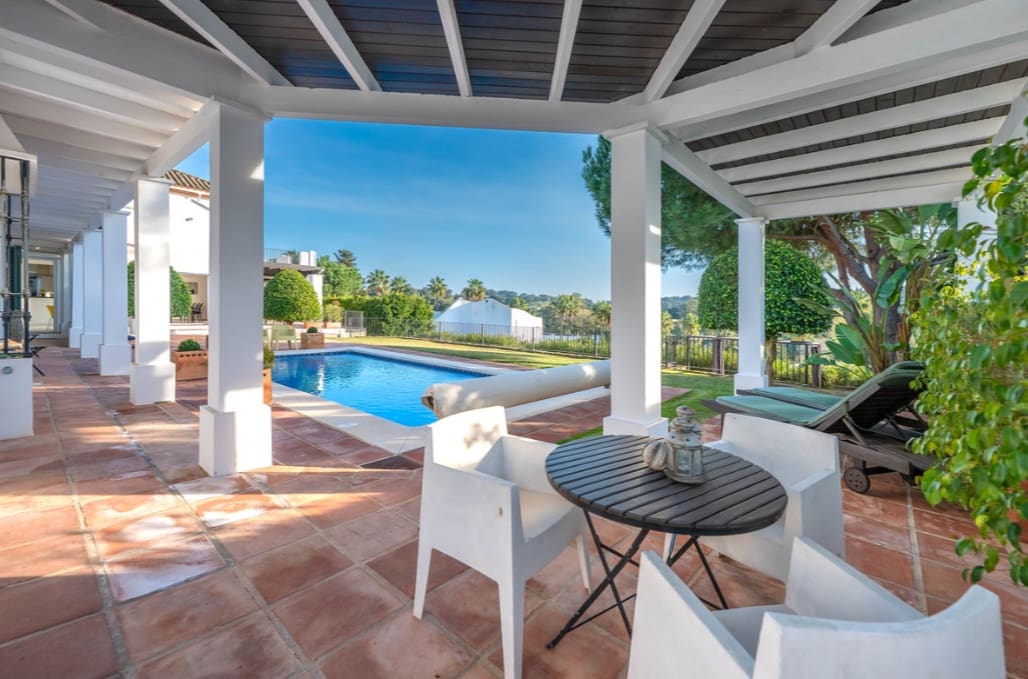 6 sypialnia Willa na sprzedaż w Sotogrande z basenem garażem - 2 250 000 € (Ref: 9616345)