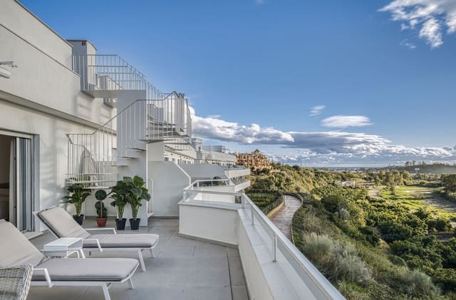 3 makuuhuone Kattohuoneisto myytävänä paikassa Marbella mukana uima-altaan 
autotalli - 530 000 € (Ref: 9616349)