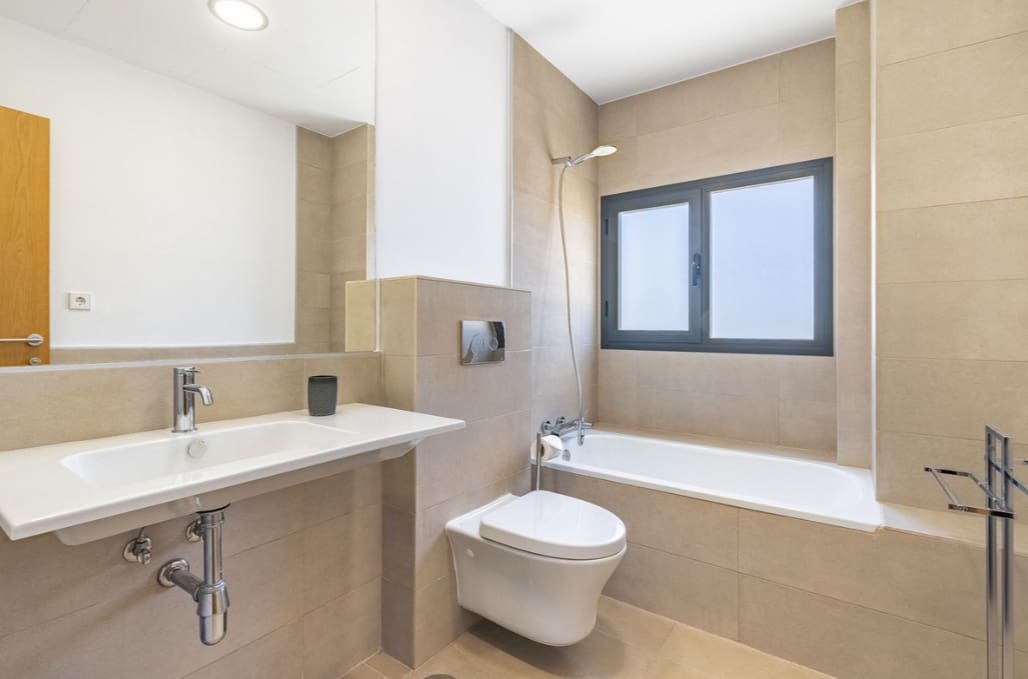 4 soveværelse Villa til salg i Sotogrande med swimmingpool garage - € 1.150.000 (Ref: 9616350)