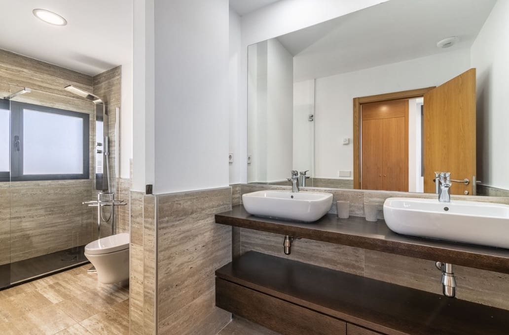 4 soveværelse Villa til salg i Sotogrande med swimmingpool garage - € 1.150.000 (Ref: 9616350)