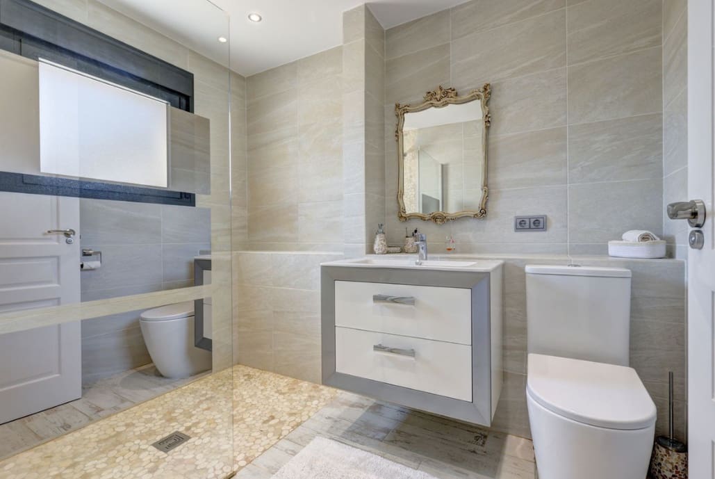 4 bedroom Villa for sale in Casares with pool garage - € 2,200,000 (Ref: 9616357)