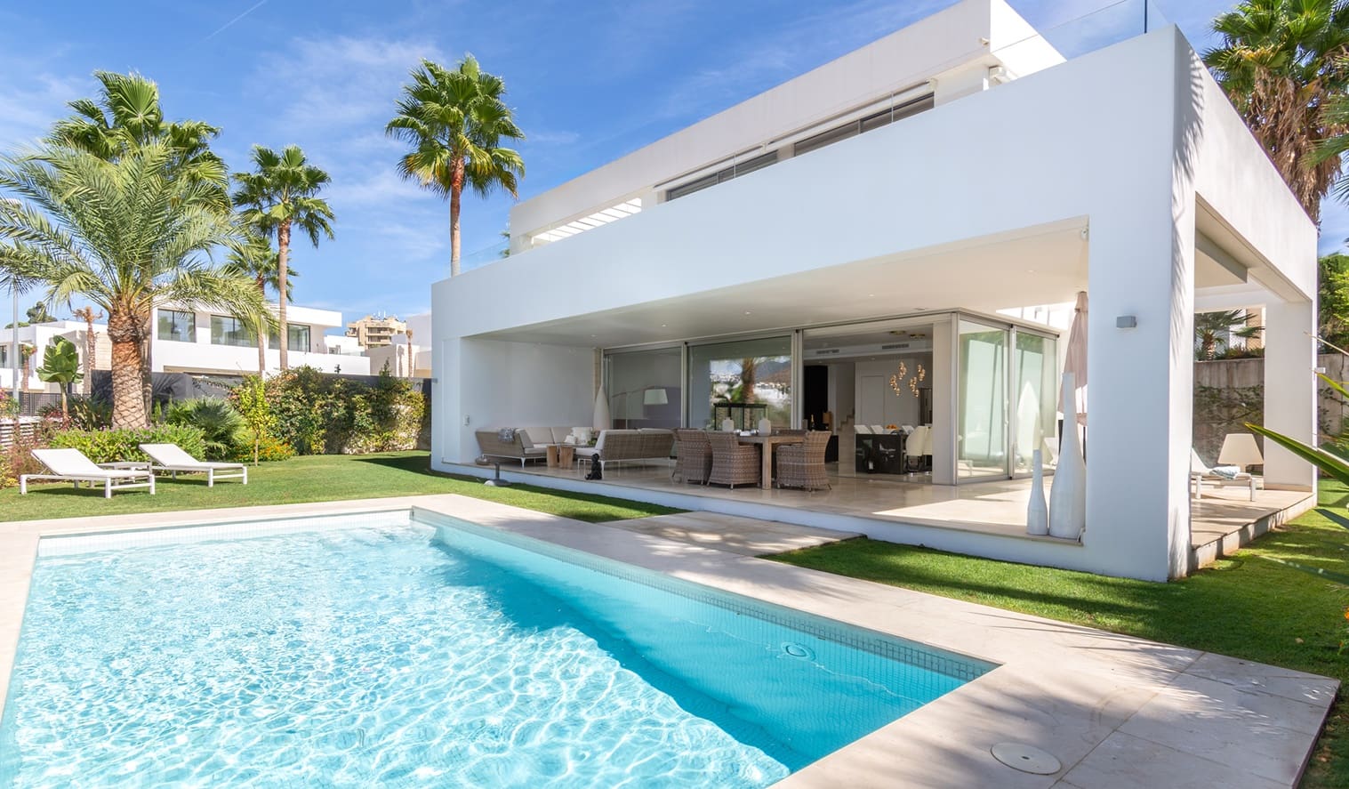 3 Zimmer Villa zu verkaufen in Marbella mit Pool Garage - 2.295.000 € (Ref: 9616360)