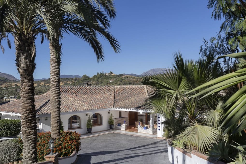 4 Zimmer Villa zu verkaufen in Coin mit Pool Garage - 950.000 € (Ref: 9616362)