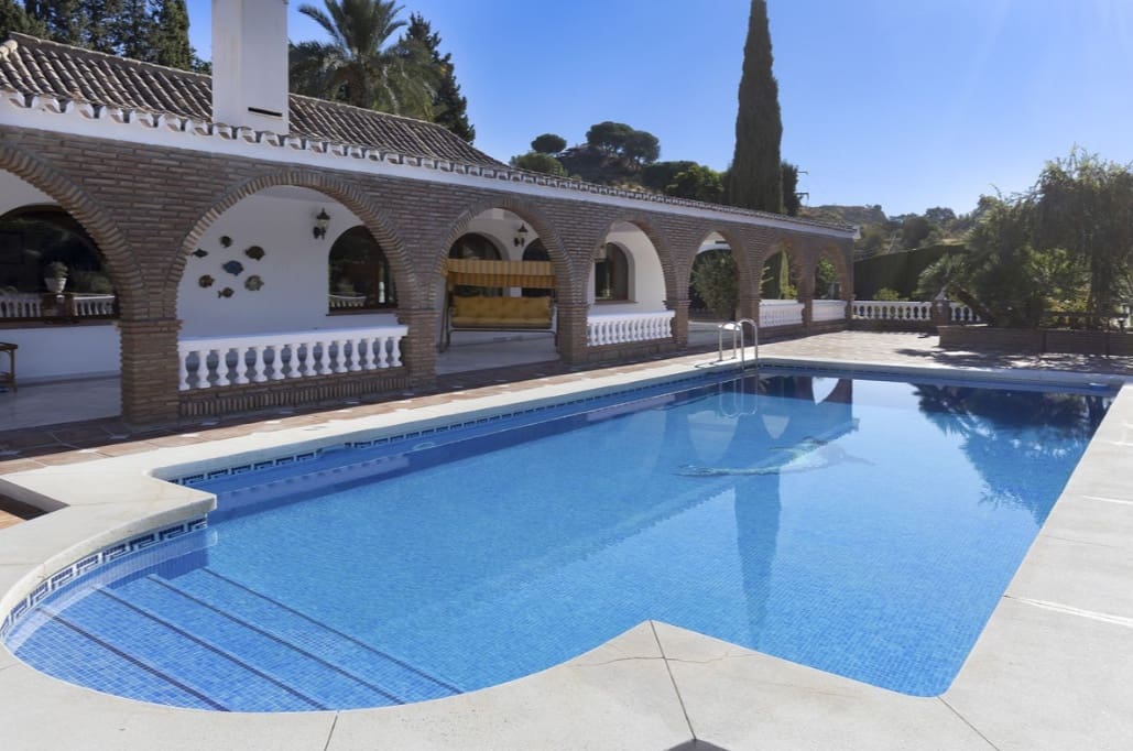 4 Zimmer Villa zu verkaufen in Coin mit Pool Garage - 950.000 € (Ref: 9616362)