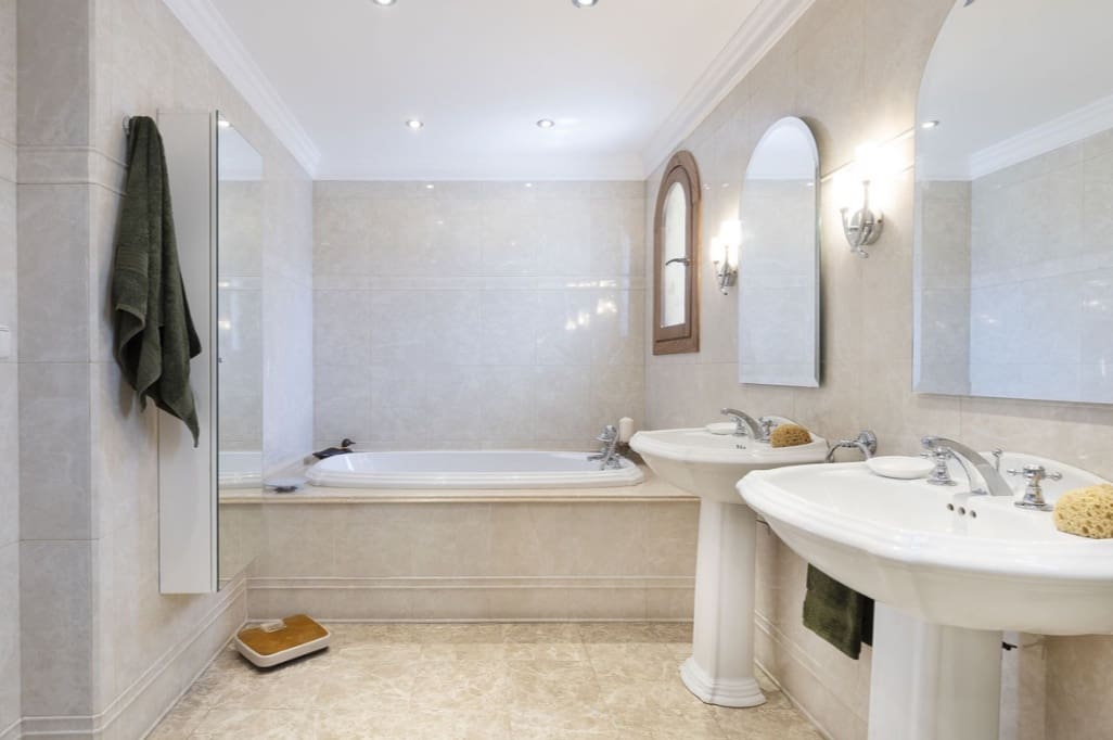 4 Zimmer Villa zu verkaufen in Coin mit Pool Garage - 950.000 € (Ref: 9616362)