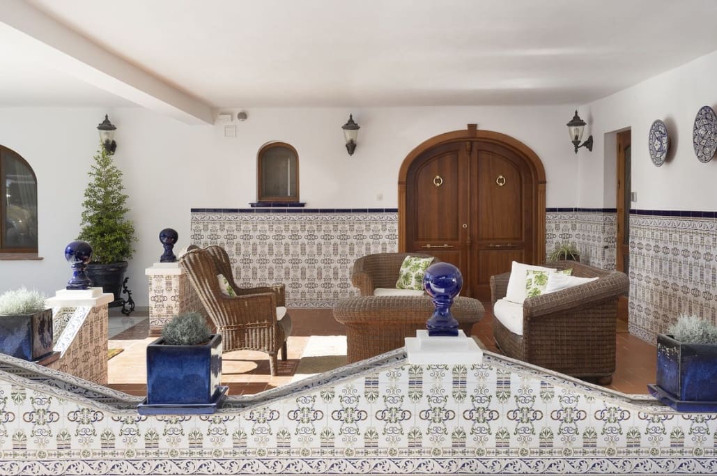 4 Zimmer Villa zu verkaufen in Coin mit Pool Garage - 950.000 € (Ref: 9616362)