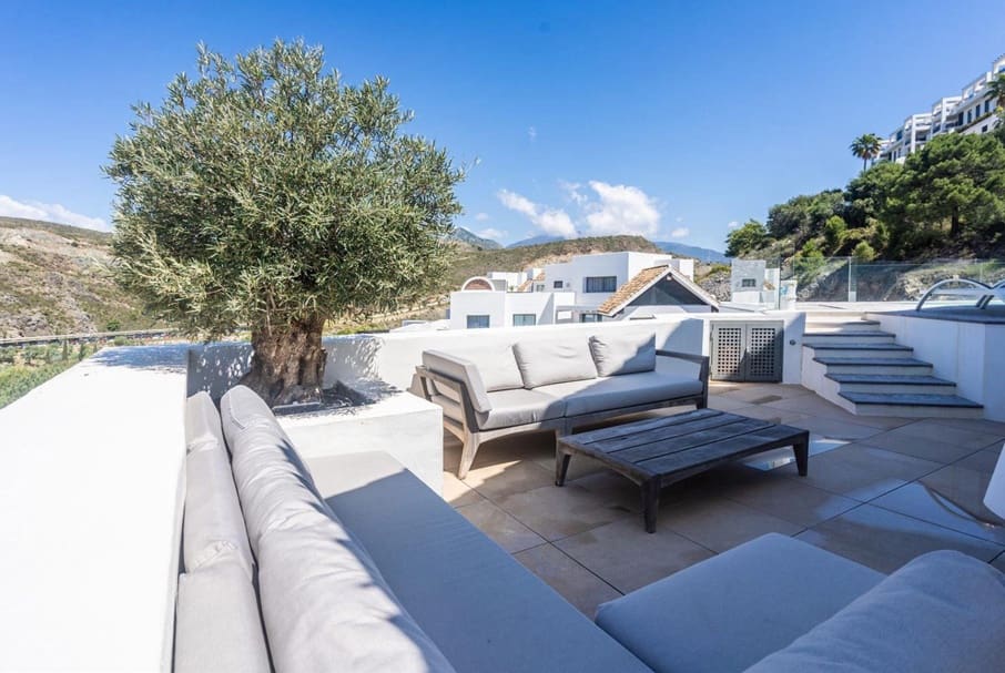 3 slaapkamer Penthouse te koop in Marbella met zwembad garage - € 1.250.000 (Ref: 9616363)