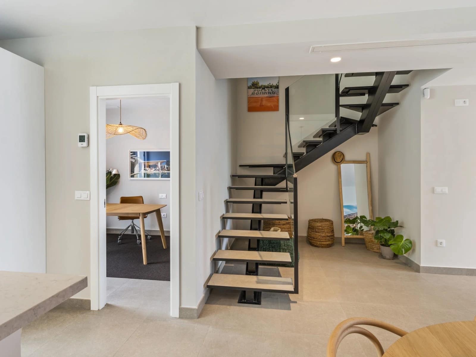 5 soveværelse Byhus til salg i Marbella med swimmingpool garage - € 1.150.000 (Ref: 9616364)