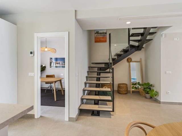 5 slaapkamer Huis te koop in Marbella met zwembad garage - € 1.150.000 (Ref: 9616364)