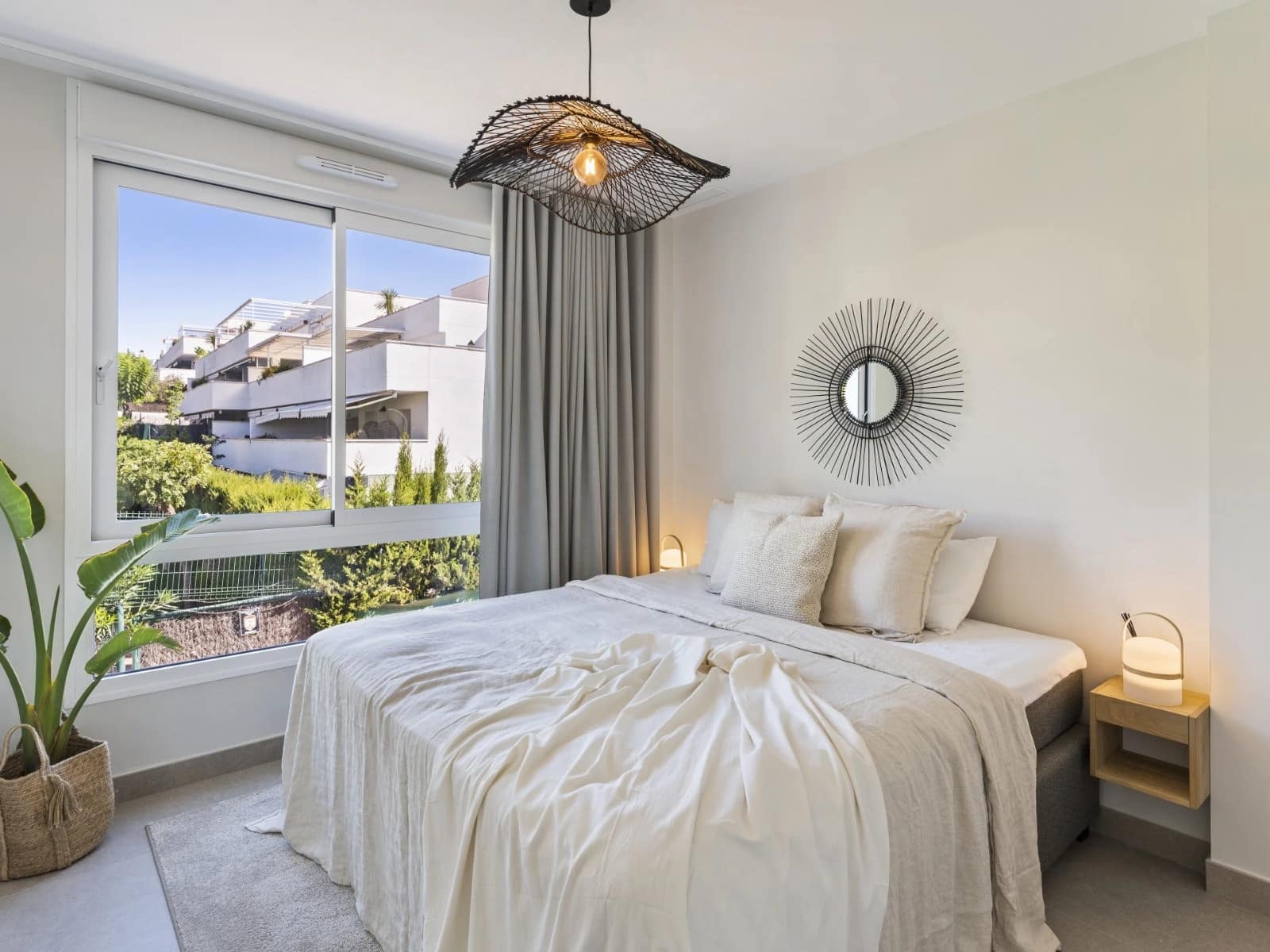 5 soveværelse Byhus til salg i Marbella med swimmingpool garage - € 1.150.000 (Ref: 9616364)