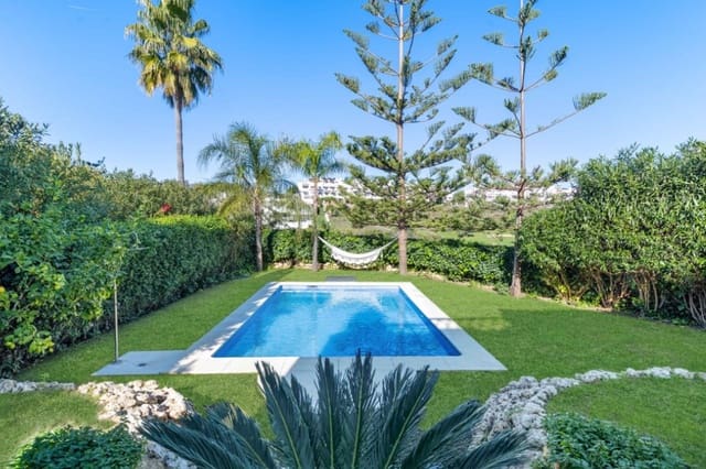 4 soverom Villa til salgs i New Golden Mile, Estepona med svømmebasseng garasje - € 1 199 000 (Ref: 9616368)