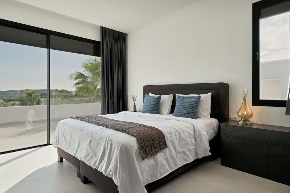 4 soverom Villa til salgs i La Cala de Mijas med svømmebasseng garasje - € 1 950 000 (Ref: 9616369)