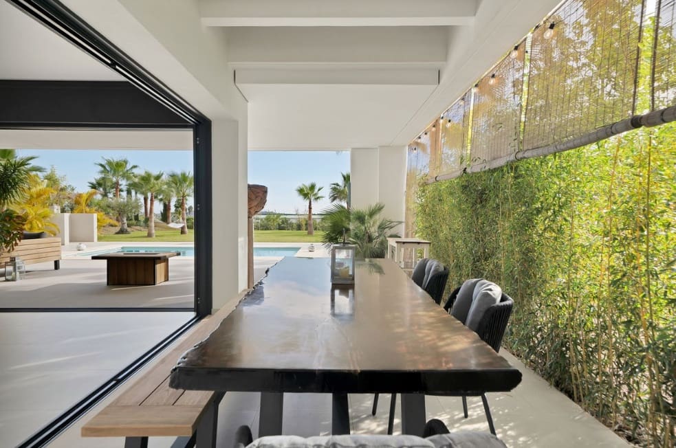 4 soverom Villa til salgs i La Cala de Mijas med svømmebasseng garasje - € 1 950 000 (Ref: 9616369)