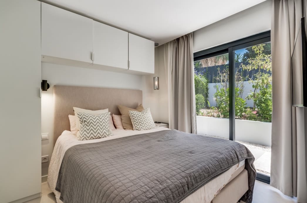 4 makuuhuone Huvila myytävänä paikassa Marbella mukana uima-altaan 
autotalli - 1 995 000 € (Ref: 9616370)