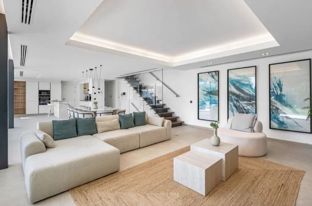 4 chambre Villa/Maison à vendre à Marbella avec piscine garage - 1 895 000 € (Ref: 9616371)