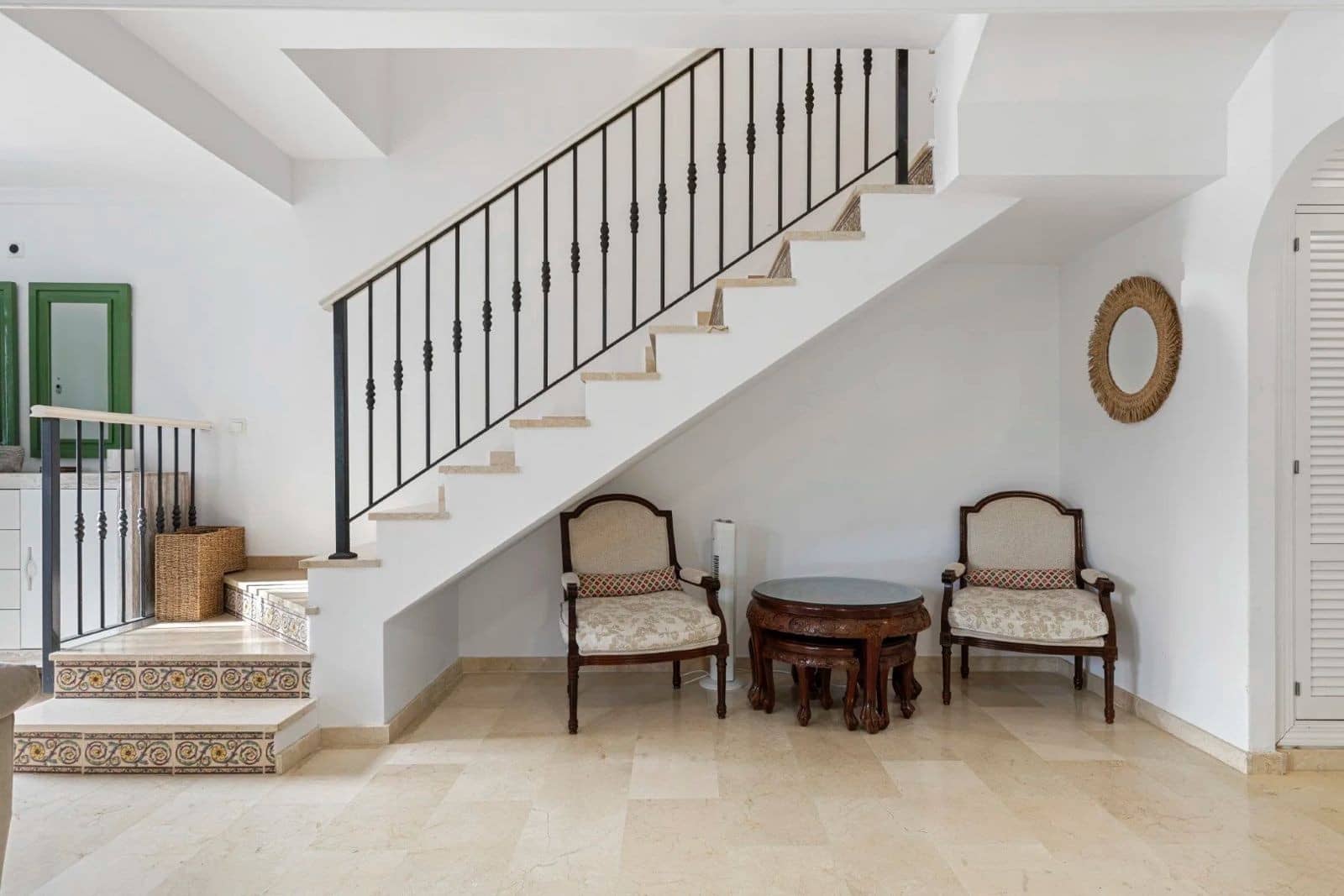 3 bedroom Villa for sale in La Duquesa / Puerto de la Duquesa with pool garage - € 540,000 (Ref: 9616373)