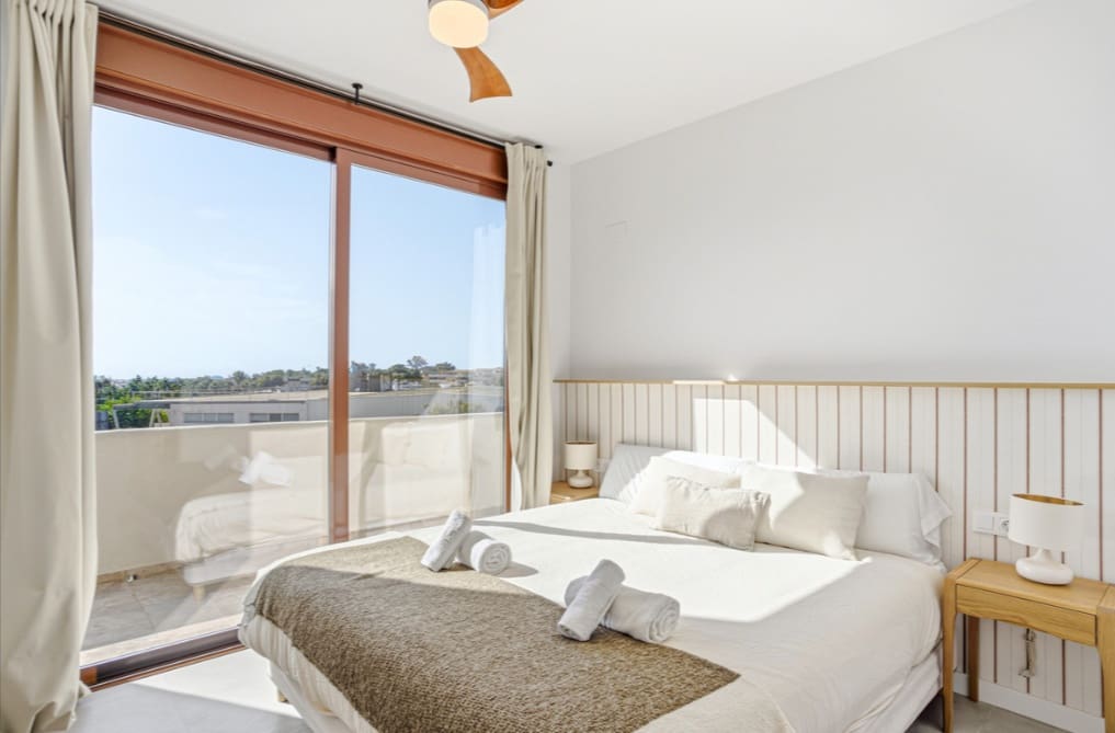 5 sovrum Villa till salu i Marbella med pool garage - 849 000 € (Ref: 9616376)