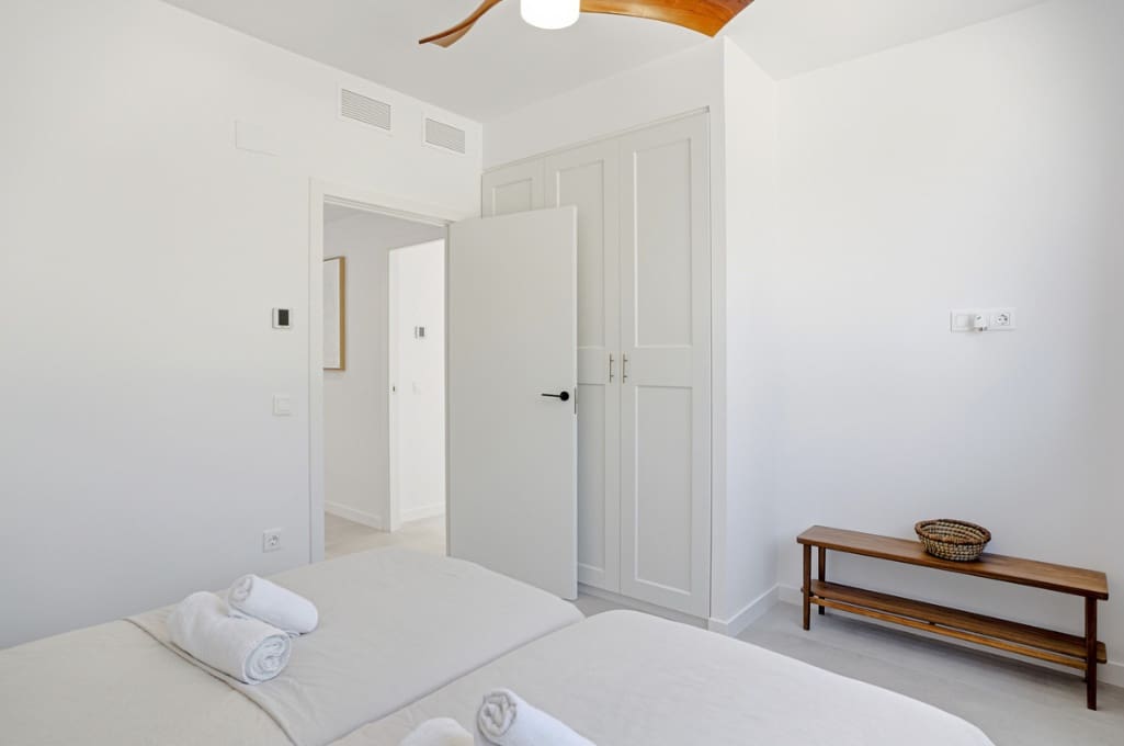 5 sovrum Villa till salu i Marbella med pool garage - 849 000 € (Ref: 9616376)