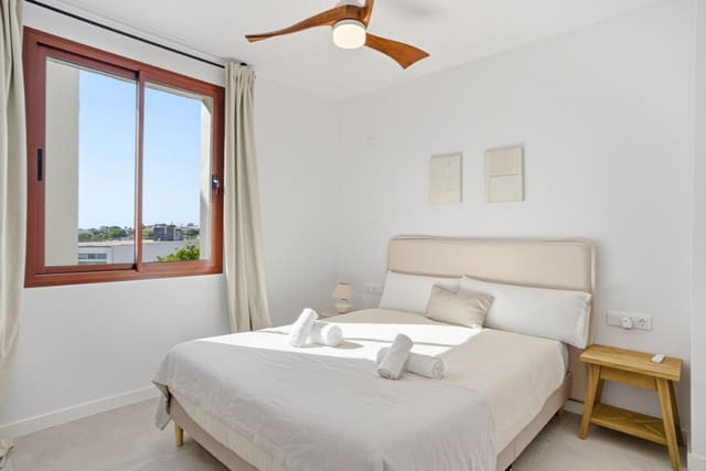 5 chambre Villa/Maison à vendre à Marbella avec piscine garage - 849 000 € (Ref: 9616376)