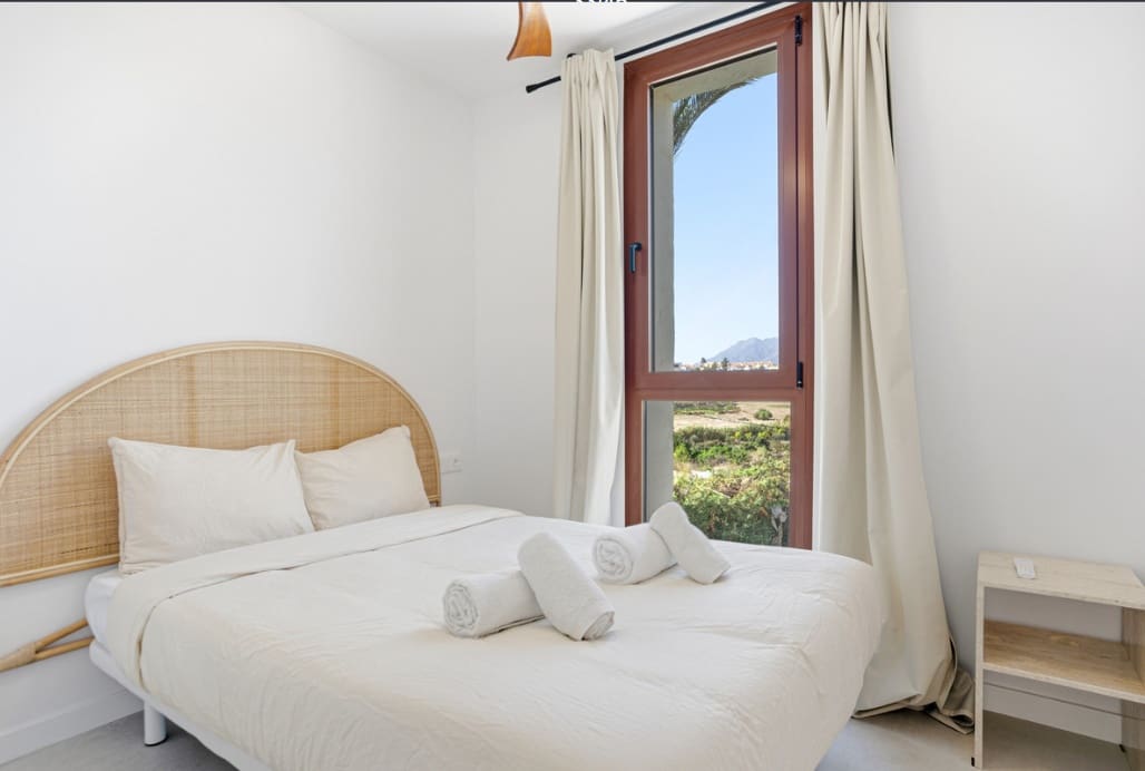 5 sovrum Villa till salu i Marbella med pool garage - 849 000 € (Ref: 9616376)