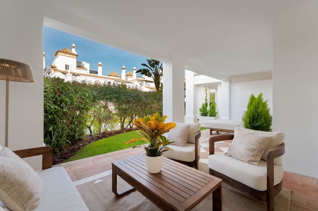 3 Zimmer Apartment zu verkaufen in Marbella mit Pool Garage - 1.195.000 € (Ref: 9616382)