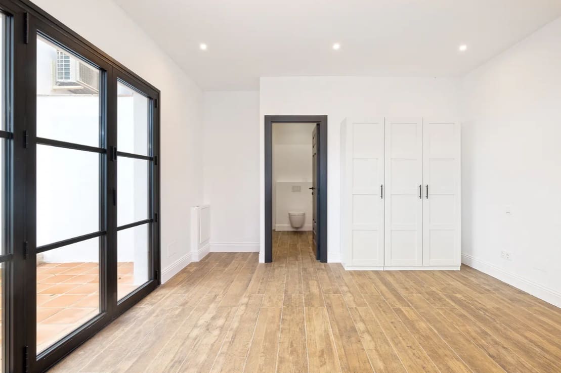 5 makuuhuone Huvila myytävänä paikassa Casares mukana uima-altaan 
autotalli - 1 550 000 € (Ref: 9616383)