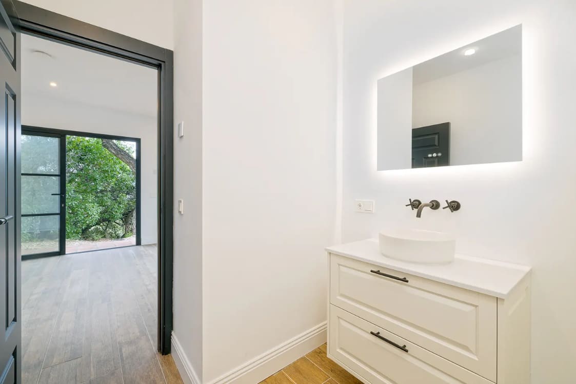 5 makuuhuone Huvila myytävänä paikassa Casares mukana uima-altaan 
autotalli - 1 550 000 € (Ref: 9616383)