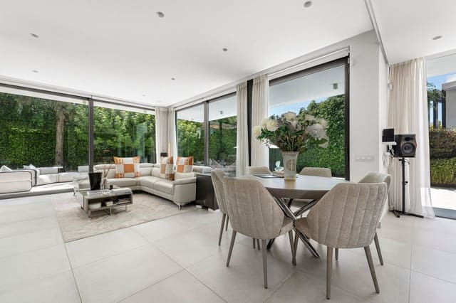 4 soveværelse Villa til salg i Marbella med swimmingpool - € 1.825.000 (Ref: 9616385)