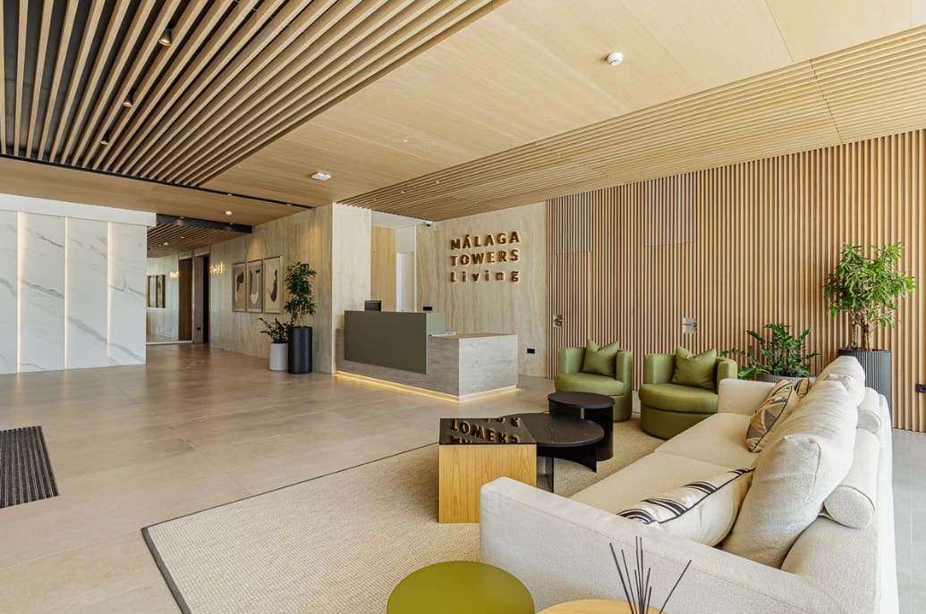 4 bedroom Apartment for sale in Malaga city with pool garage - € 2,400,000 (Ref: 9616387)