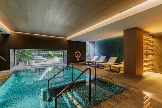 4 chambre Appartement à vendre à Malaga ville avec piscine garage - 2 400 000 € (Ref: 9616387)