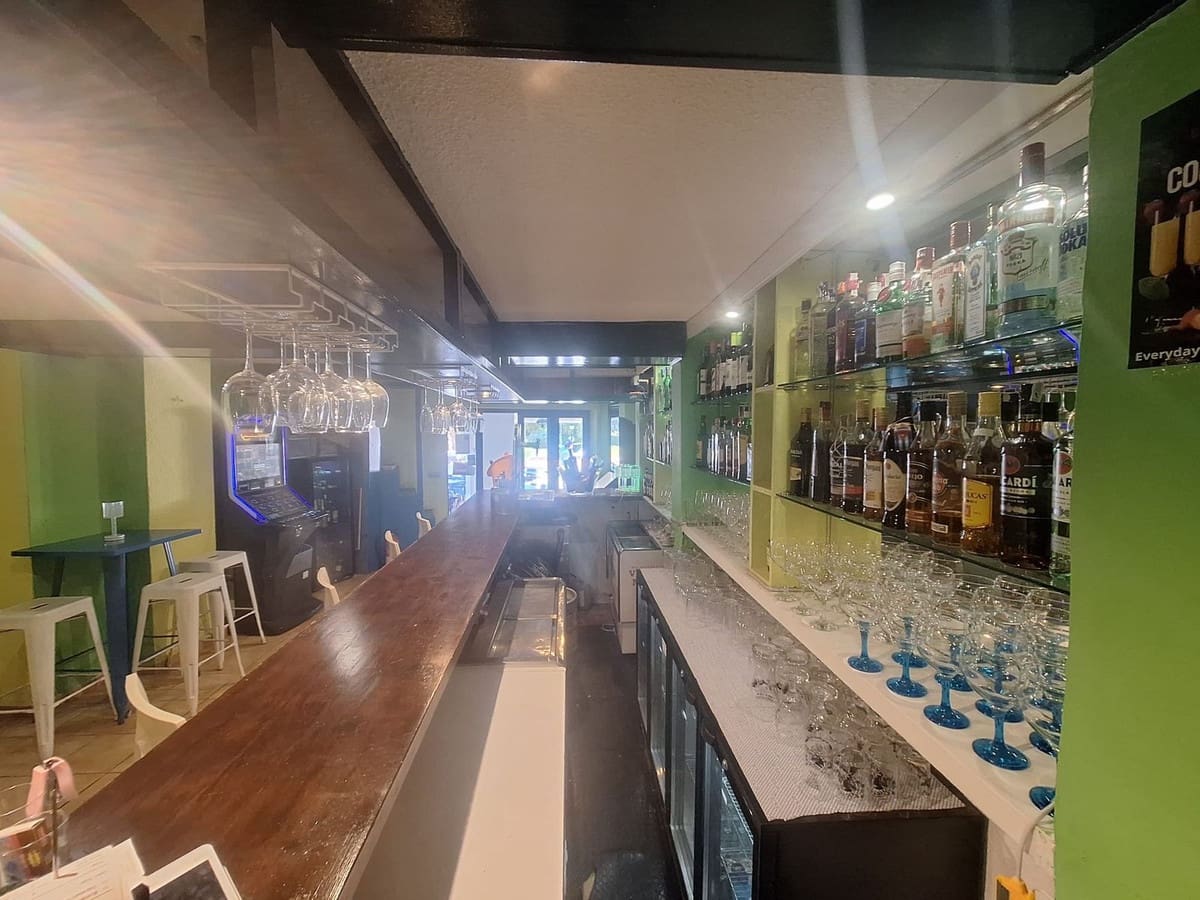 Gewerbe zu verkaufen in Marbella - 60.000 € (Ref: 9616388)