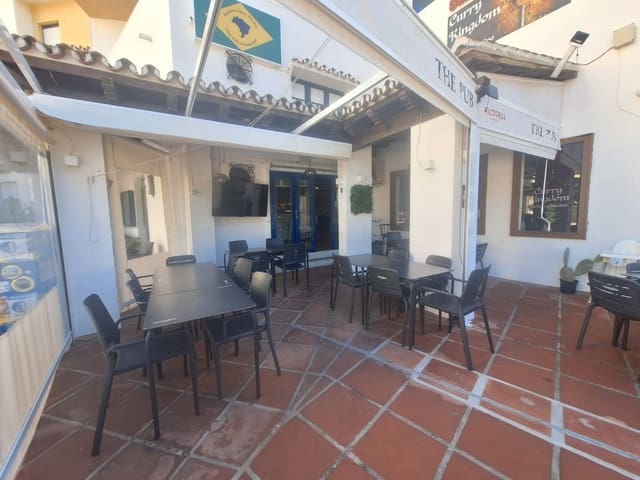 Kaupallinen myytävänä paikassa Marbella - 60 000 € (Ref: 9616388)