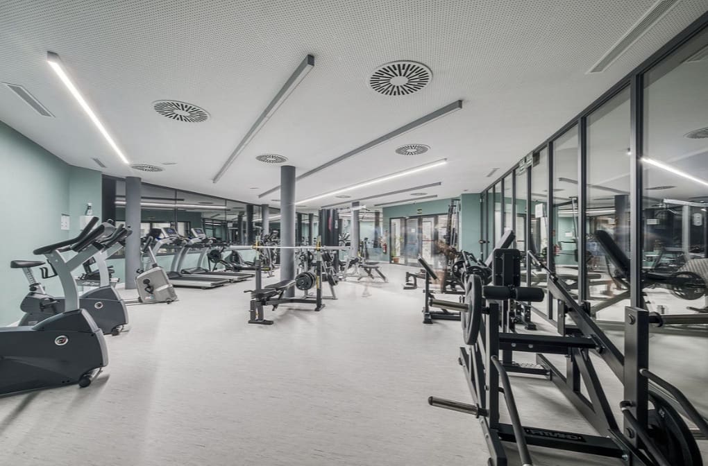 Ático de 3 habitaciones en Marbella en venta con piscina garaje - 530.000 € (Ref: 9616389)