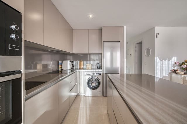 3 slaapkamer Penthouse te koop in Marbella met zwembad garage - € 485.000 (Ref: 9616389)