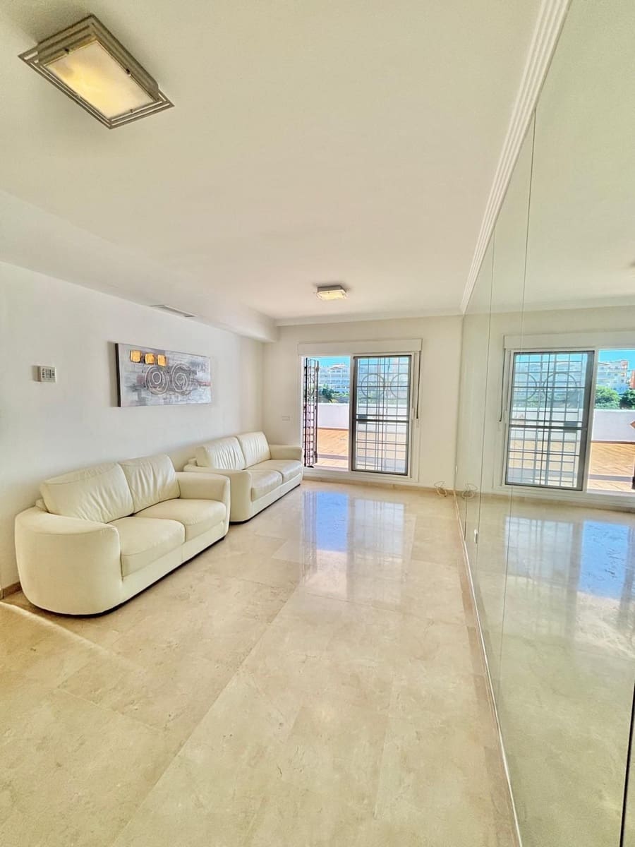 2 slaapkamer Appartement te koop in Benalmadena met zwembad garage - € 340.000 (Ref: 9616390)