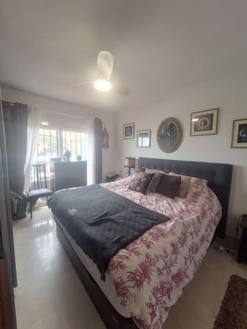 1 makuuhuone Kattohuoneisto myytävänä paikassa Calahonda, Mijas mukana uima-altaan 
autotalli - 290 000 € (Ref: 9616391)