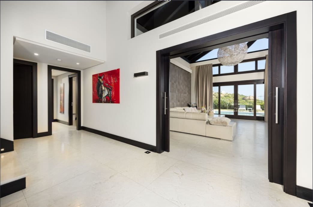 6 bedroom Villa for sale in Casares with pool garage - € 1,900,000 (Ref: 9616393)