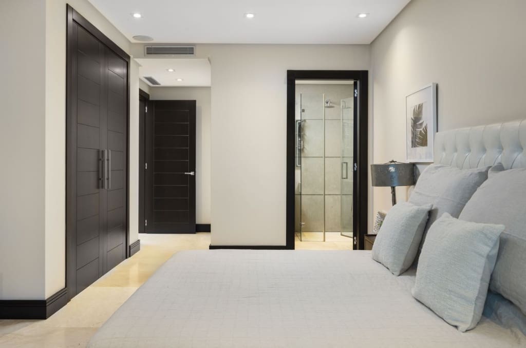 6 bedroom Villa for sale in Casares with pool garage - € 1,900,000 (Ref: 9616393)