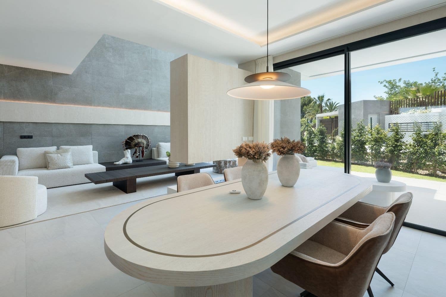 4 bedroom Semi-detached Villa for sale in Marbella with pool garage - € 1,499,000 (Ref: 9616394)