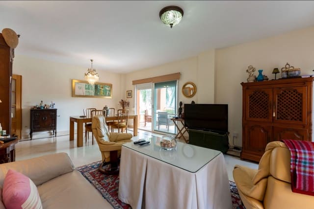 3 bedroom Villa for sale in Mijas Costa, Mijas with pool garage - € 735,000 (Ref: 9616400)